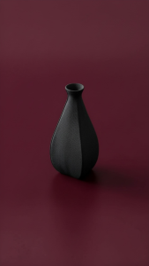 Sadou Black Vase